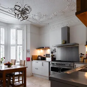 Hostel Ebs London